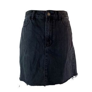 Hollister black jean skirt size 7